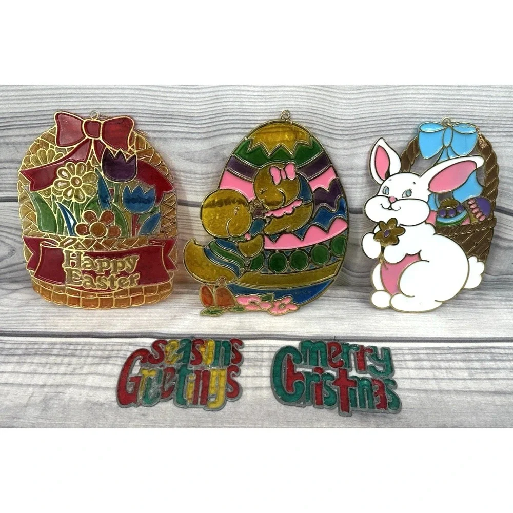 VINTAGE CHRISTMAS STAINED GLASS / EASTER PLASTIC STAINED‎ GLASS LOOK SUNCATCHERS